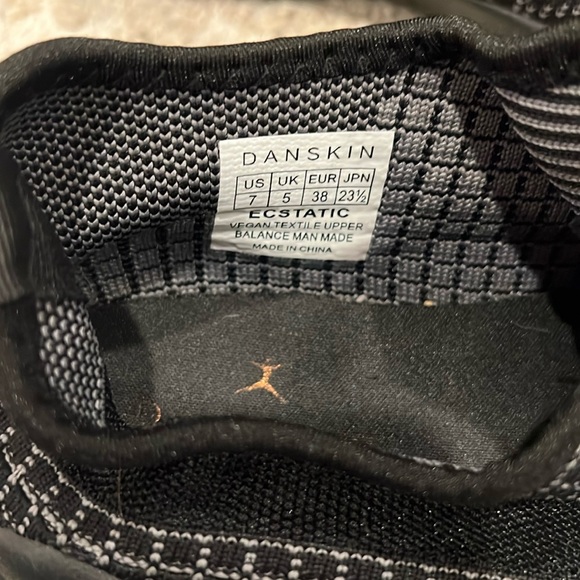 Danskin sneakers - Picture 4 of 5